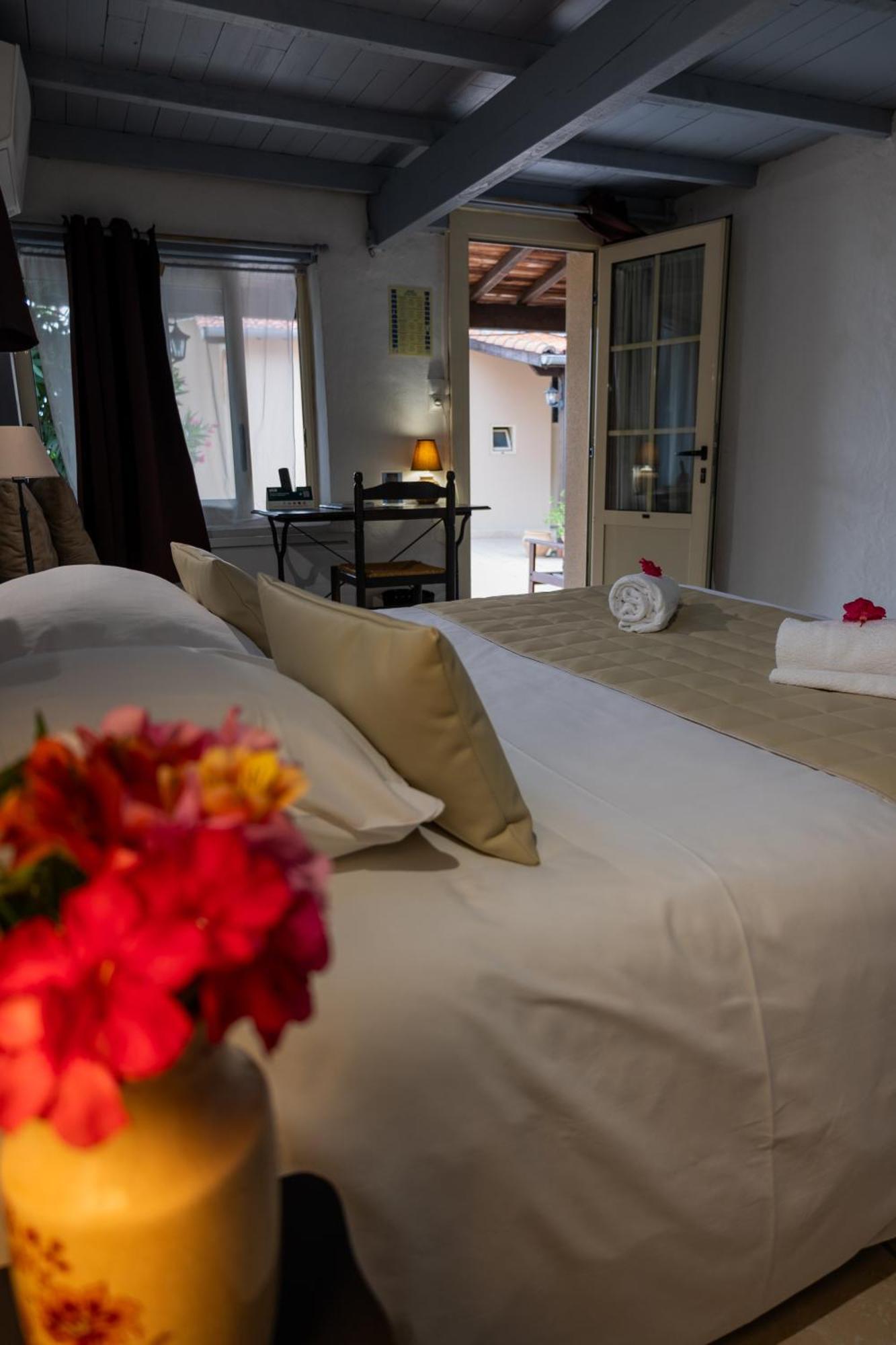 Logis Des Cretes De Pignols Hotel Moissac Kültér fotó